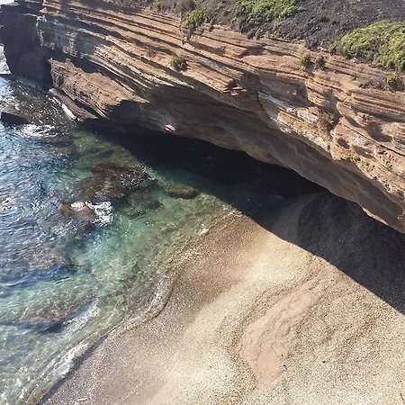 ホテル La Voile D' Or