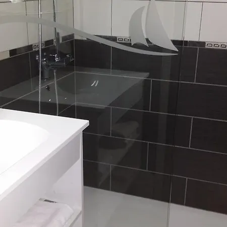 La Voile D' Or 3* アグド