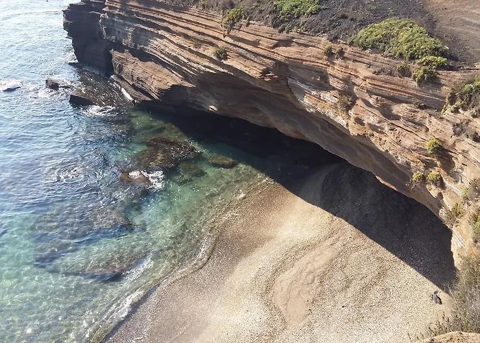 Готель La Voile D' Or