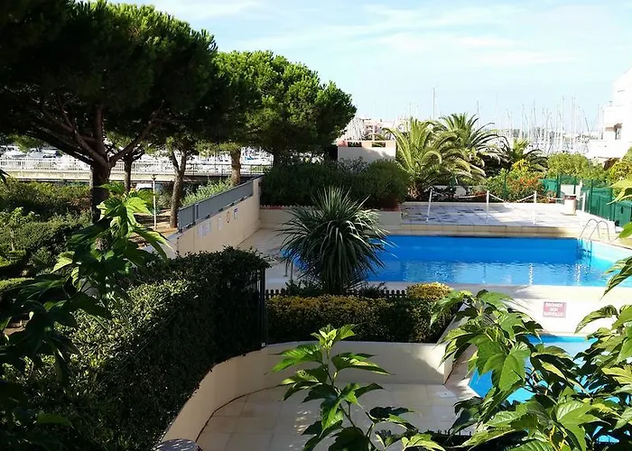 מלון La Voile D' Or 3*